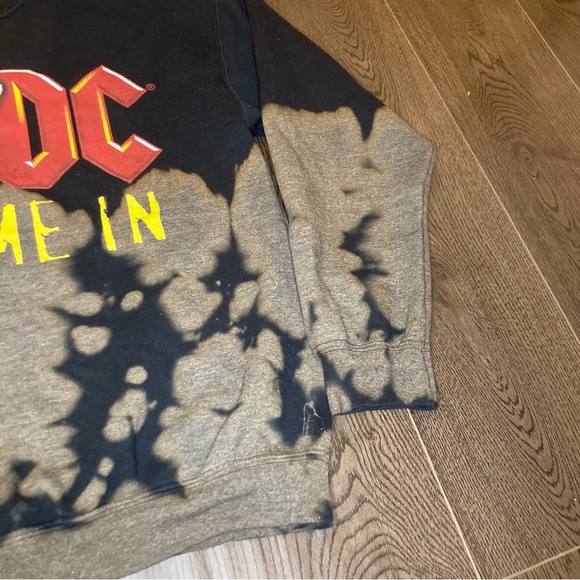 3 for$15 AC/DC Men's Plug Me In Sweatshirt Bleached Tie Dye Sweater Size - Picture 4 of 10